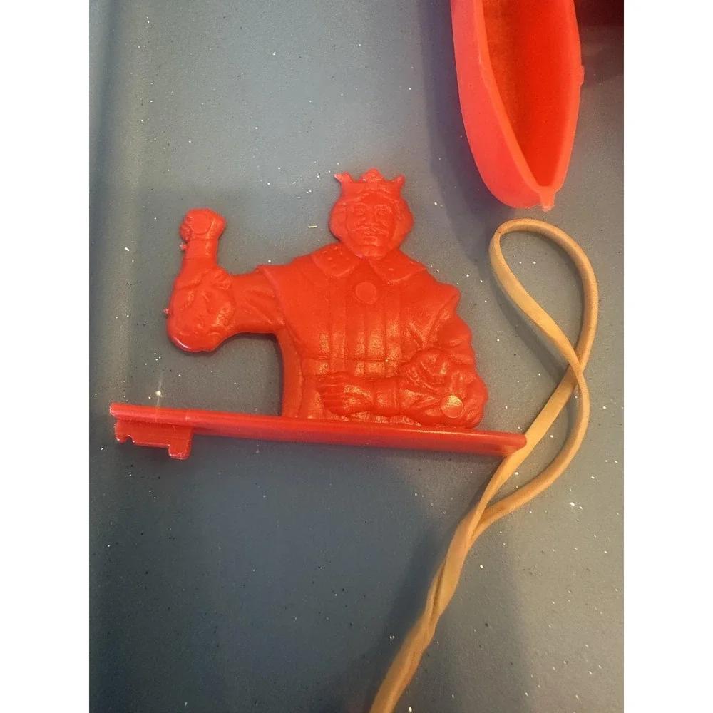 Vintage Burger King Pontoon Rubber Band Boat & Racer Toy 1970s Fast Food Promo‎